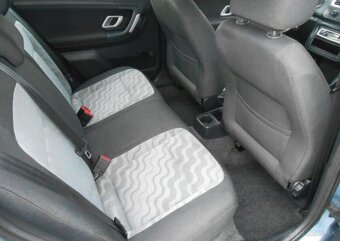 Škoda Fabia 1,2 HTP benzín - 19