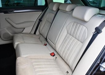 Škoda Superb 2.0TDi STYLE DSG ČR 110 kw - 19