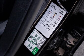 Volkswagen Passat B7 2.0TDI 4MOTION Comfortline - 19