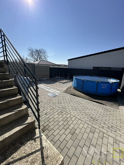 ,,ZĽAVA ,,Predaj Moderný rodinný dom vo Veľkých Kostoľanoch - 19