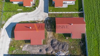 ALL INCLUSIVE l NA PREDAJ 4 IZBOVÉ RODINNÉ DOMY, BELLOVA VES - 19
