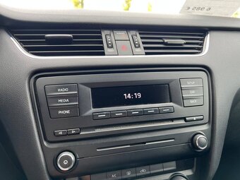 Škoda Octavia Combi 1.6 TDI Ambition - 19