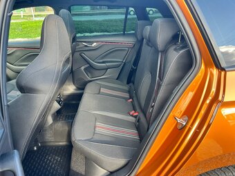 Škoda Kamiq 1.5 TSI Monte Carlo DSG - 19
