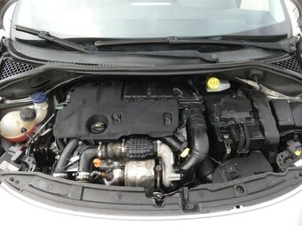 Peugeot 207 1.6 HDI SW panorama digi.klima - 19