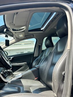 Volvo V60 D6 - 19