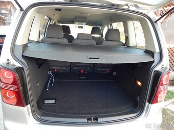 VW TOURAN 1,9 TDI, 77 kW, DSG 7 - 19