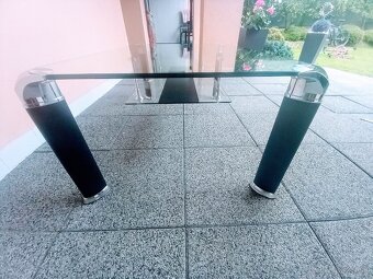 Stolík konferenčný - 19