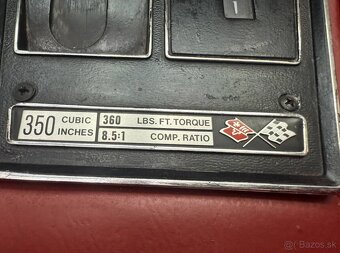 Chevrolet Corvette C3 Targa z roku 1972 - 19