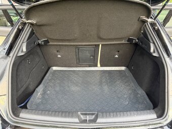 Mercedes Benz GLA 200d - 19
