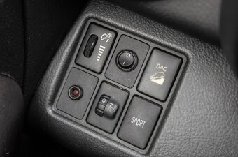 Toyota RAV4 2.2l D-CAT 110kW, A/T - 19