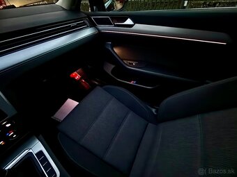 VOLKSWAGEN PASSAT, 1.6 TDI DSG, rv.2019, VIRTUAL, PANORÁMA - 19