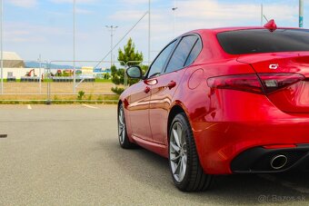 "Predané" Alfa Romeo Giulia 2.2 JTDM Veloce AT AWD - 19
