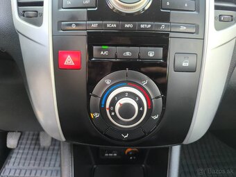 Kia Venga 1.4 CVVT EX - 19