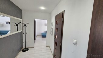 VIVAREAL  REZERVOVANÉ VEĽKÝ 3 izb. byt, kompletná rekonštr - 19