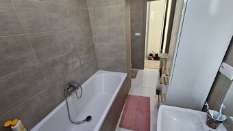 VIVAREAL REZERVOVANÉ ATRAKTÍVNY VEĽKÝ BEZBARIÉROVÝ 3 izb.  - 19