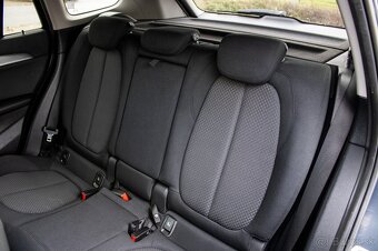 BMW X1 sDrive 18d (2017) - 19