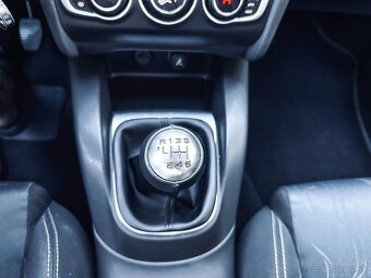 Citroën C4 1.6 HDi 110k Seduction - 19