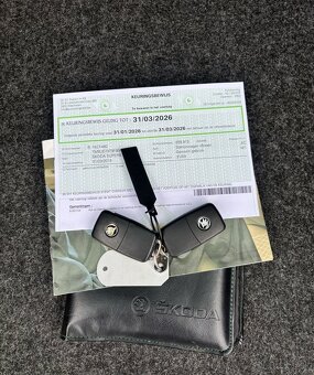 ŠKODA SUPERB 2.0 TDI ELEGANCE PLUS FACELIFT COMBI - 19