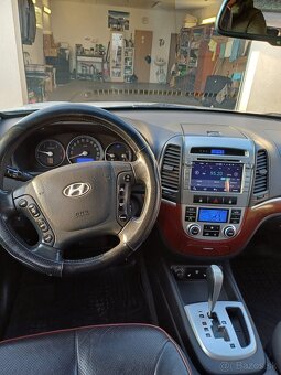 Predám Hyundai Santa Fe 4×4 AT/5 - 19