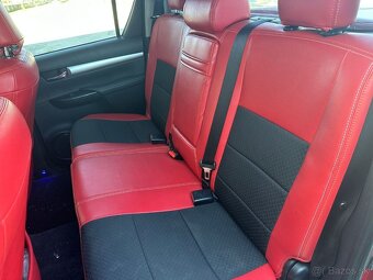 Toyota Hilux DC 2.4 D-4D - 19