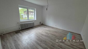 SPEKTRUM REALITY- Na Predaj 4- izbový rodinný dom s pozemkom - 19