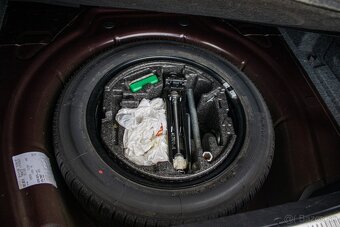 Škoda Superb 2.0 TDI 103 kW MT6 - 19