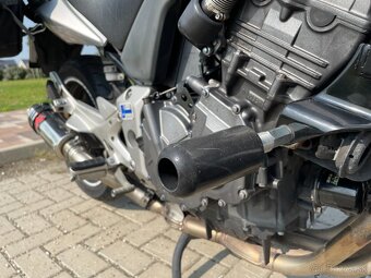HONDA CBF 600 SA - verzia s ABS, 57kw, r.v. 2004 - 19