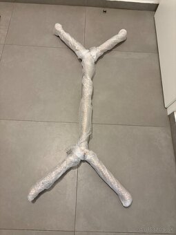 Jedálenský stôl - 19