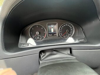 Volkswagen Multivan 2.0 TDI Highline 7-miestny - 19