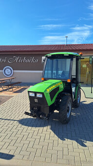 zánovní malotraktor VEGA 26 HTD STAGE V Comfort - 19