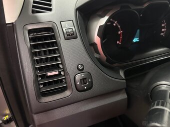 Ford Ranger 3.2 TDCi LIMITED - 19