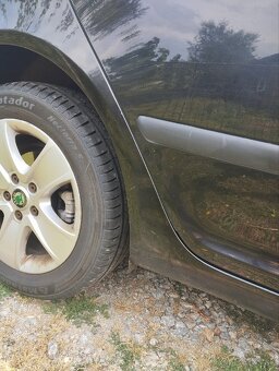 Predám Škodu Octavia Combi 1.6 TDI CR - 19