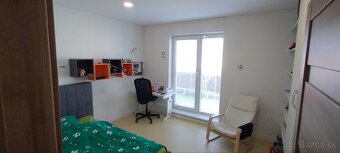 4i RD Hviezdoslavov - 19