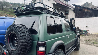 mitsubishi pajero - 19