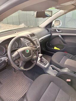 Škoda Octavia 1.6tdi combi dsg - 19
