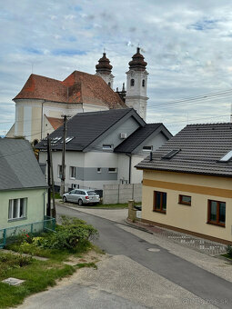 =SKOLAUDOVANÉ=Priestranná nadštandardná novostavba 6izb. RD  - 19