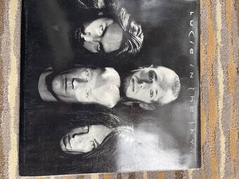 Predam LP vinyl platne - 19