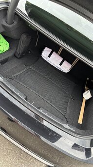 BMW F30 335i ACTIVE HYBRID 3 Sedan Black-sapphire metallic - 19