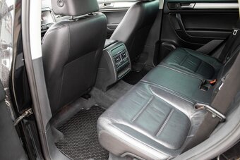 Volkswagen Touareg II 3.0 V6 TDI 240k, 2010 - 19