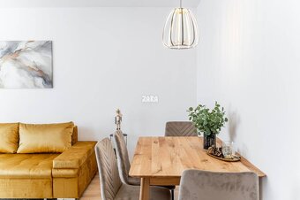 MIŠKOVECKÁ - JUH. Krásny 2 izbový byt, 51 m2 + loggia. ZARIA - 19