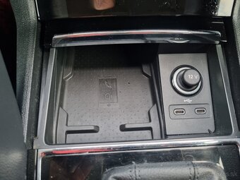 ŠKODA KAROQ 2,0 TDI SCR Ambition 4x4 DSG 110 kW/150HP A7 - 19