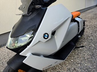 BMW  CE 04, Mesačne: 203€ - 19