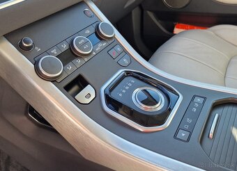 LAND ROVER RANGE ROVER EVOQUE 2.0 TD4 4x4 /MOŽNÝ ODPOČET DPH - 19