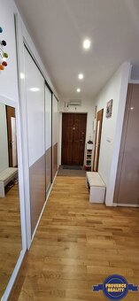 PREDAJ: 3 izbový tehlový byt, komplet.rekonštr. - KOMÁRNO - 19
