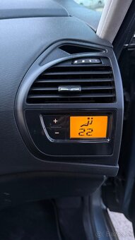 Citroën C4 Grand Picasso - 19