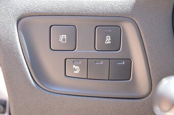 Citroën C4 1.2 PureTech, 81kw, M5 - 19