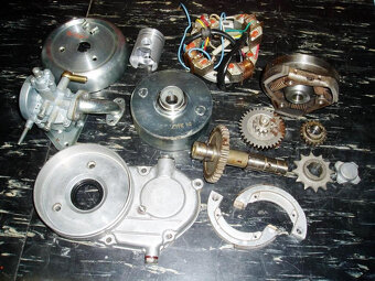 - NOVÉ - D I E L Y - na - BABETTU 207 - Orig. - 19