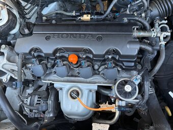 Honda CR-V 2.0 i-VTEC Executive Automat, Benzin, 4x4 - 19