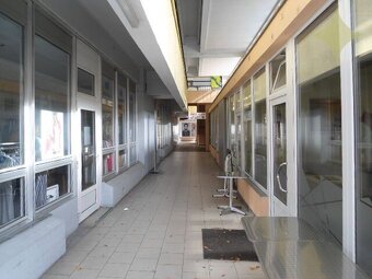 INVESTIČNÁ PRÍLEŽITOSŤ/ PRIEVIDZA, Obchodný (Bytový?) DOM    - 19