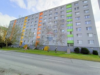 REZERVOVANÉ 2 izbový zrekonštruovaný byt s 2 balkónmi na sko - 19